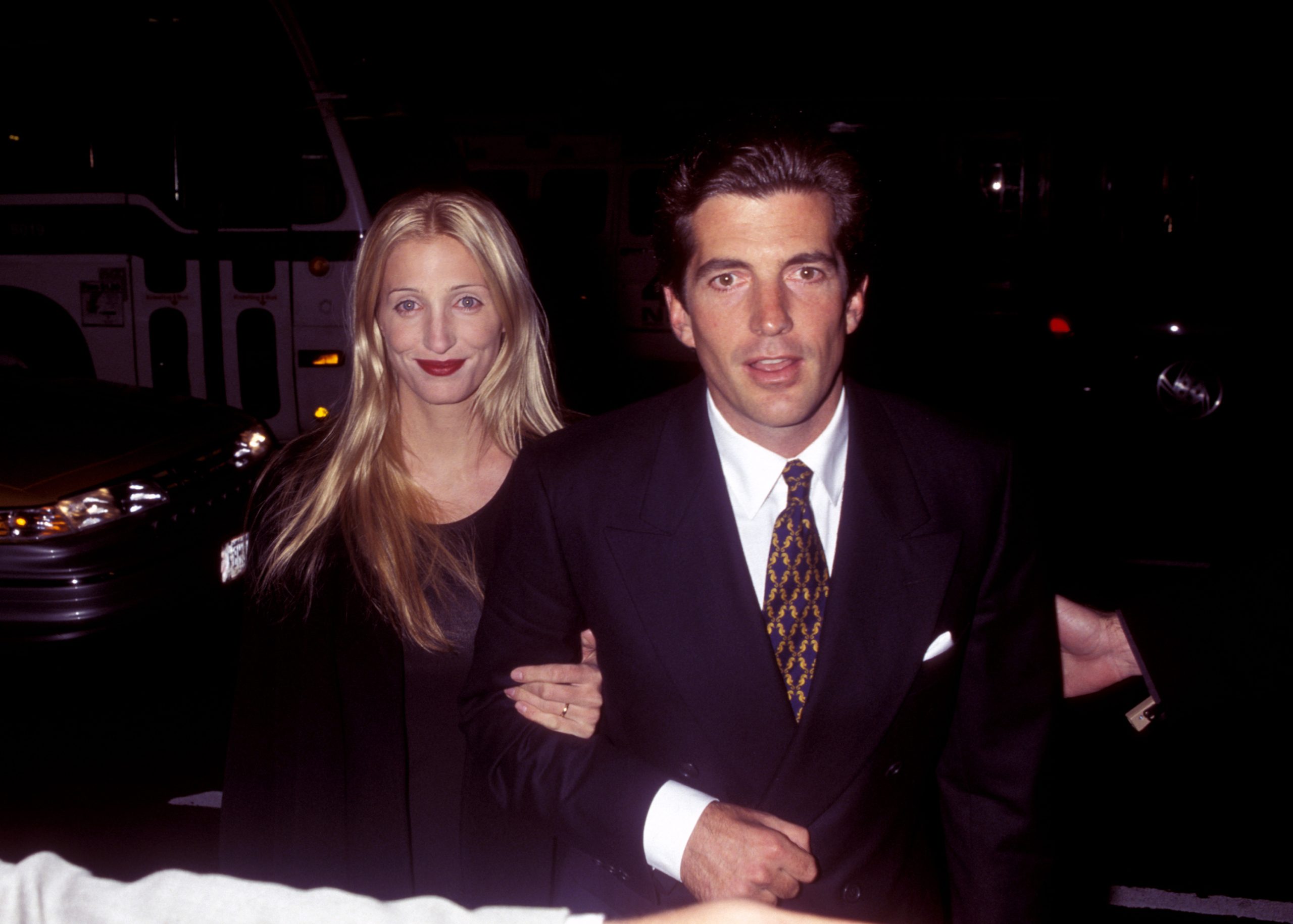Love Story: John F. Kennedy Jr. & Carolyn Bessette – Το α’ trailer της σειράς που ζωντανεύει τον πιο θρυλικό έρωτα της Αμερικής 1