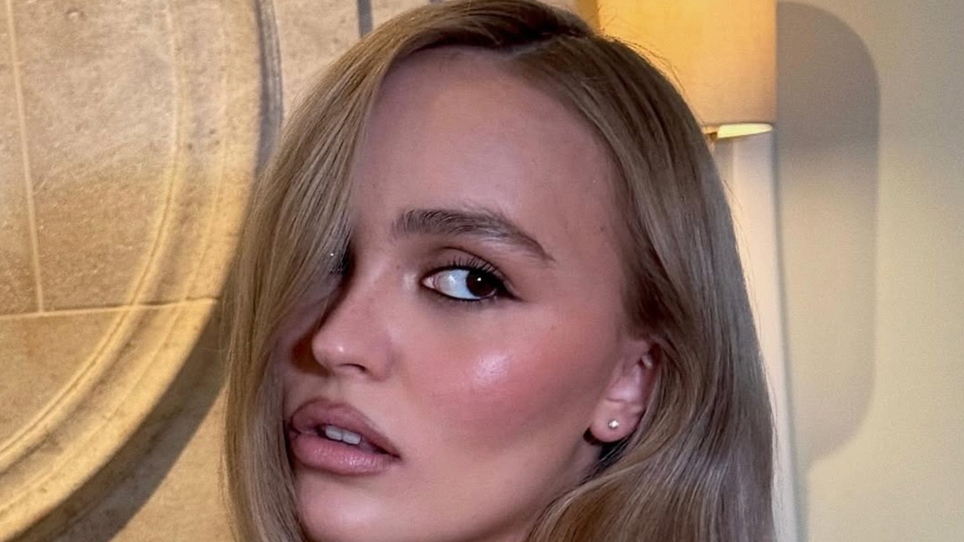 Ballet slipper lips: Η τάση που είναι εμπνευσμένη από τις πουέντ 1