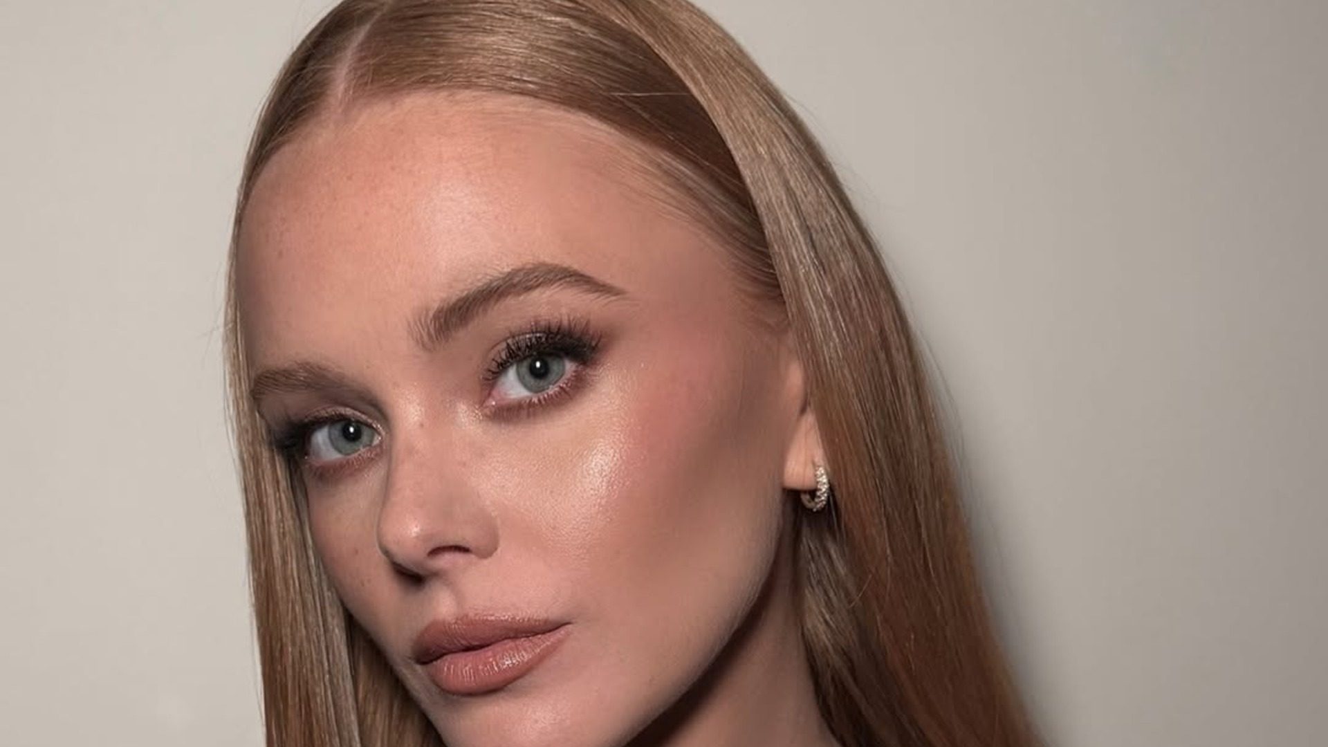 Το πιο cool lip trend για όσες θέλουν effortless αποτέλεσμα 1