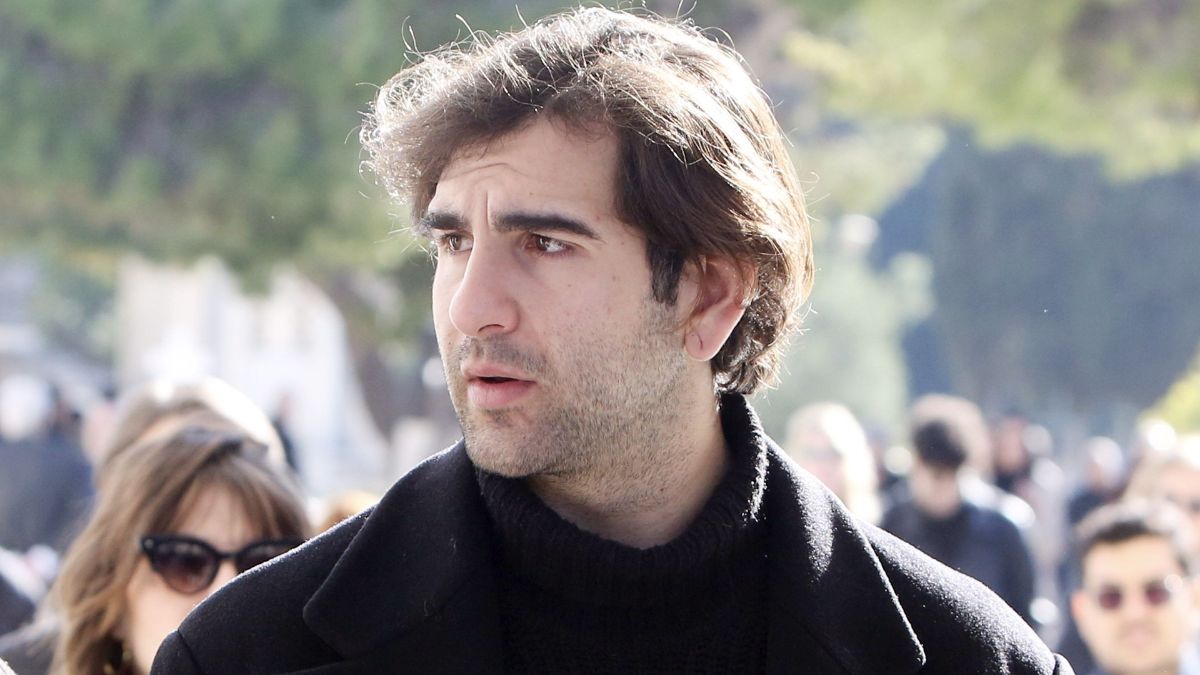 Ο Δημήτρης Φιλιππίδης μιλά πρώτη φορά για τον πατέρα του και τις επιπτώσεις της φυλάκισής του