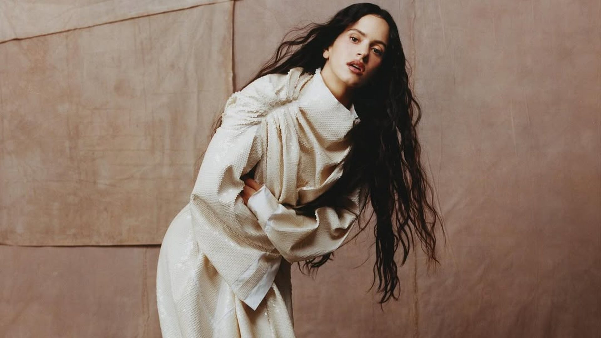 Βρήκαμε τα ρομαντικά hair trends που θα θέλετε να υιοθετήσετε οπωσδήποτε φέτος 1