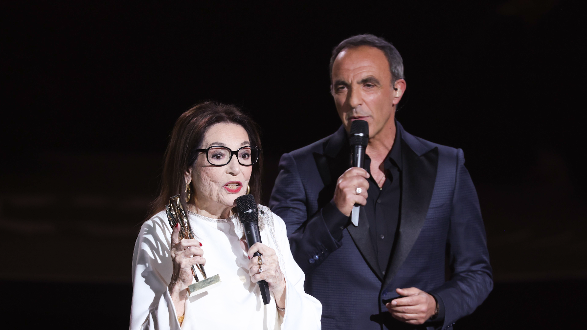 Ο Νίκος Αλιάγας βράβευσε τη Νάνα Μούσχουρη στα γαλλικά Grammy- Η αναφορά στον Ν. Καζαντζάκη