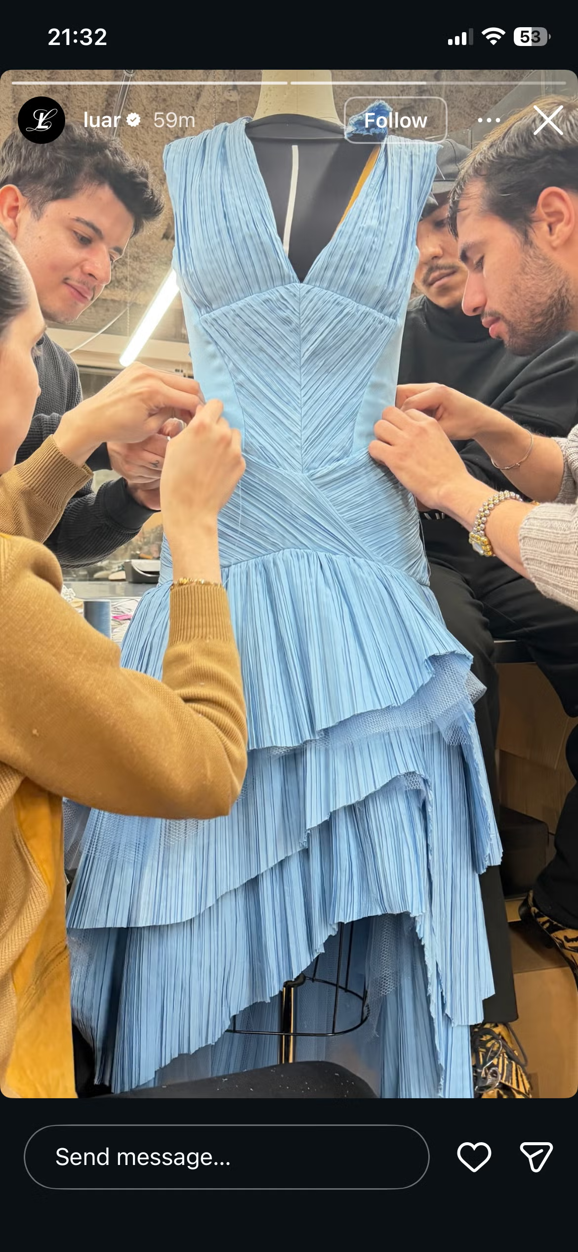 Lady Gaga, Ricky Martin, Pedro Pascal, Jessica Alba: Τι φόρεσαν οι σταρ που εμφανίστηκαν στo show του Bad Bunny 2