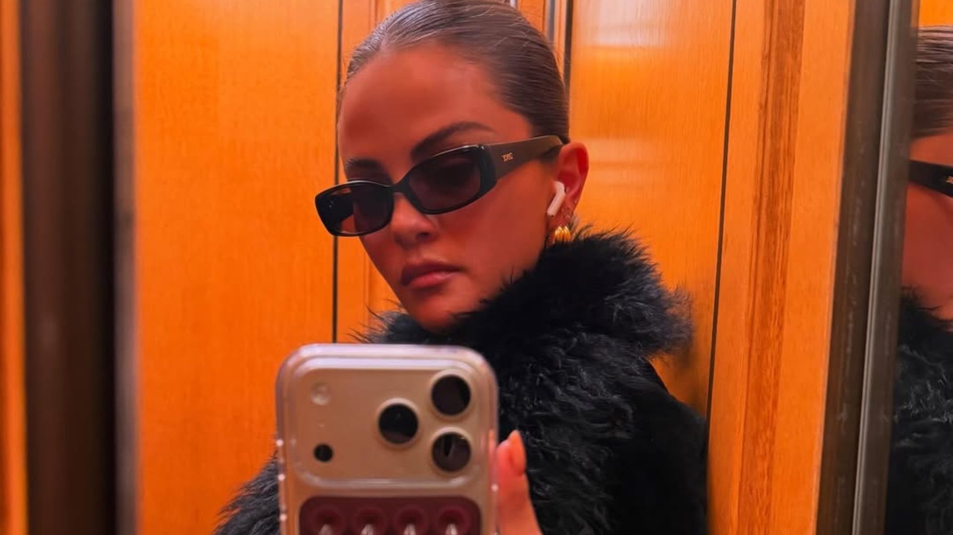 Το νέο μανικιούρ της Selena Gomez είναι τέλειο για την άνοιξη 1