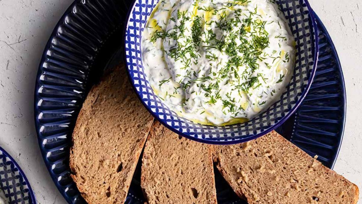 Τσικνοπέμπτη- Πώς να φτιάξετε το τέλειο τζατζίκι 1