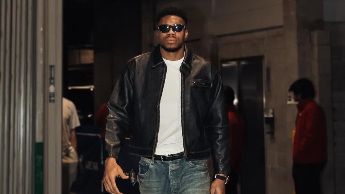 O Γιάννης Αντετοκούνμπο χορεύει και τραγουδά Michael Jackson- Το video που έγινε viral