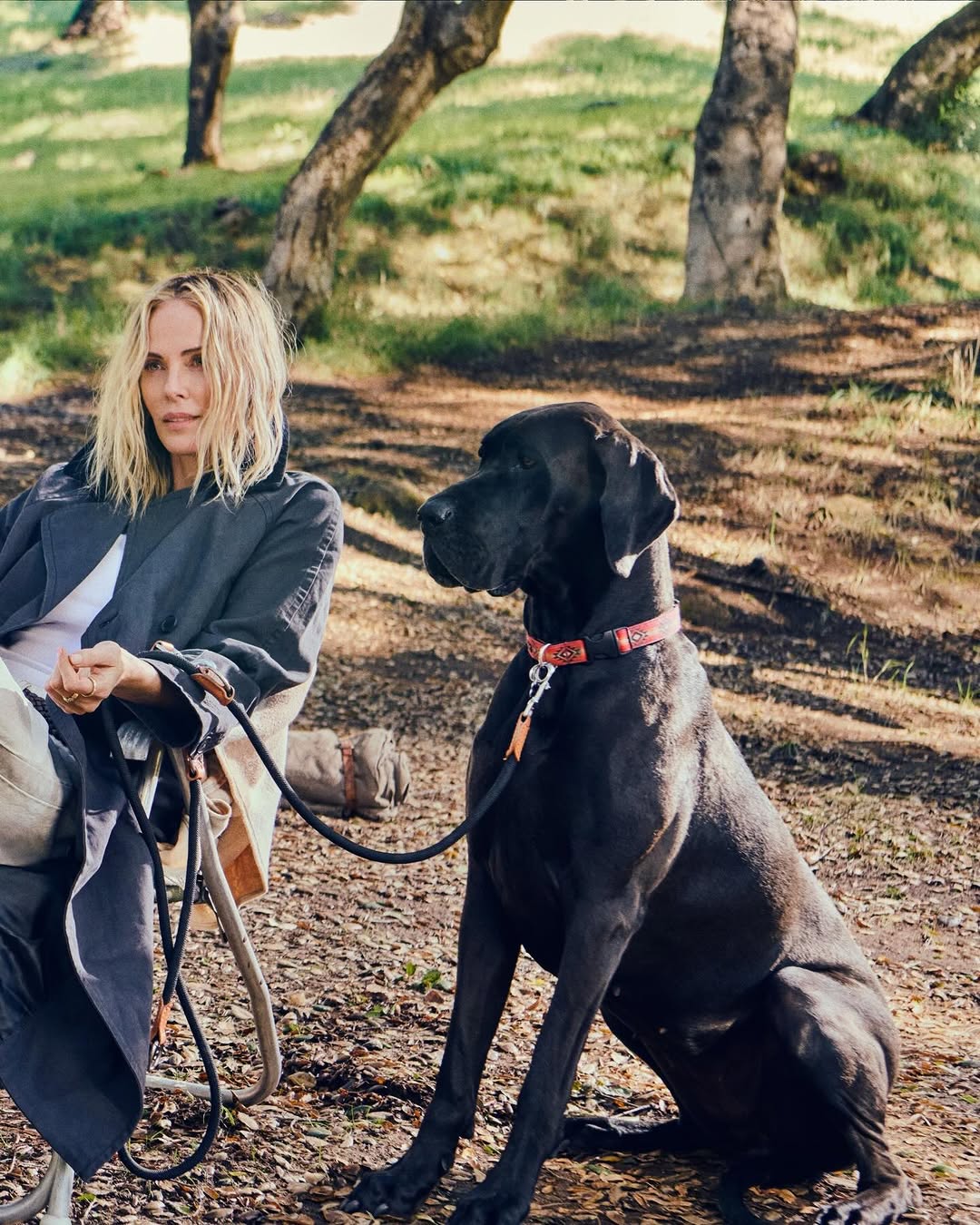 Charlize Theron: Αποδεικνύει ότι το natural look δεν φεύγει ποτέ από τη μόδα 3