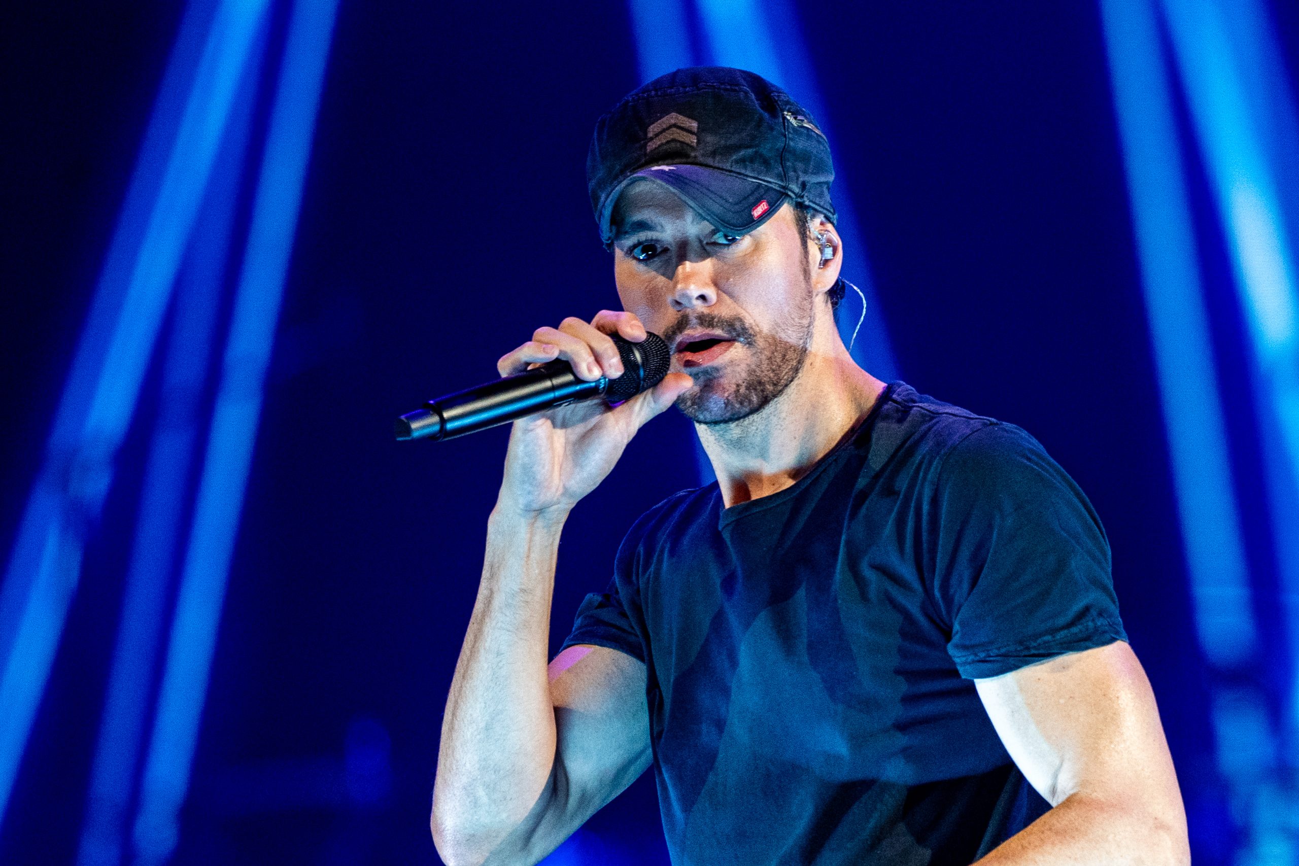 Enrique Iglesias: Η σπάνια οικογενειακή φωτογραφία με την Anna Kournikova και τα τέσσερα παιδιά τους