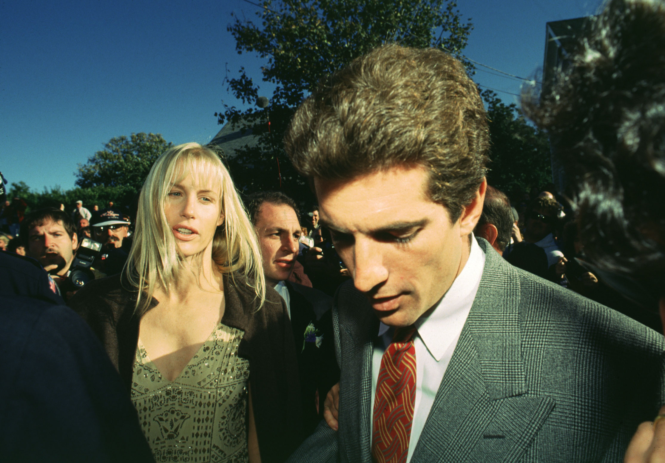 Daryl Hannah: Μιλά για πρώτη φορά για τον δεσμό της με τον JFK Jr. και «ακυρώνει» το σήριαλ για τη ζωή του: «Δεν έχει καμία σχέση με την πραγματικότητα» 1