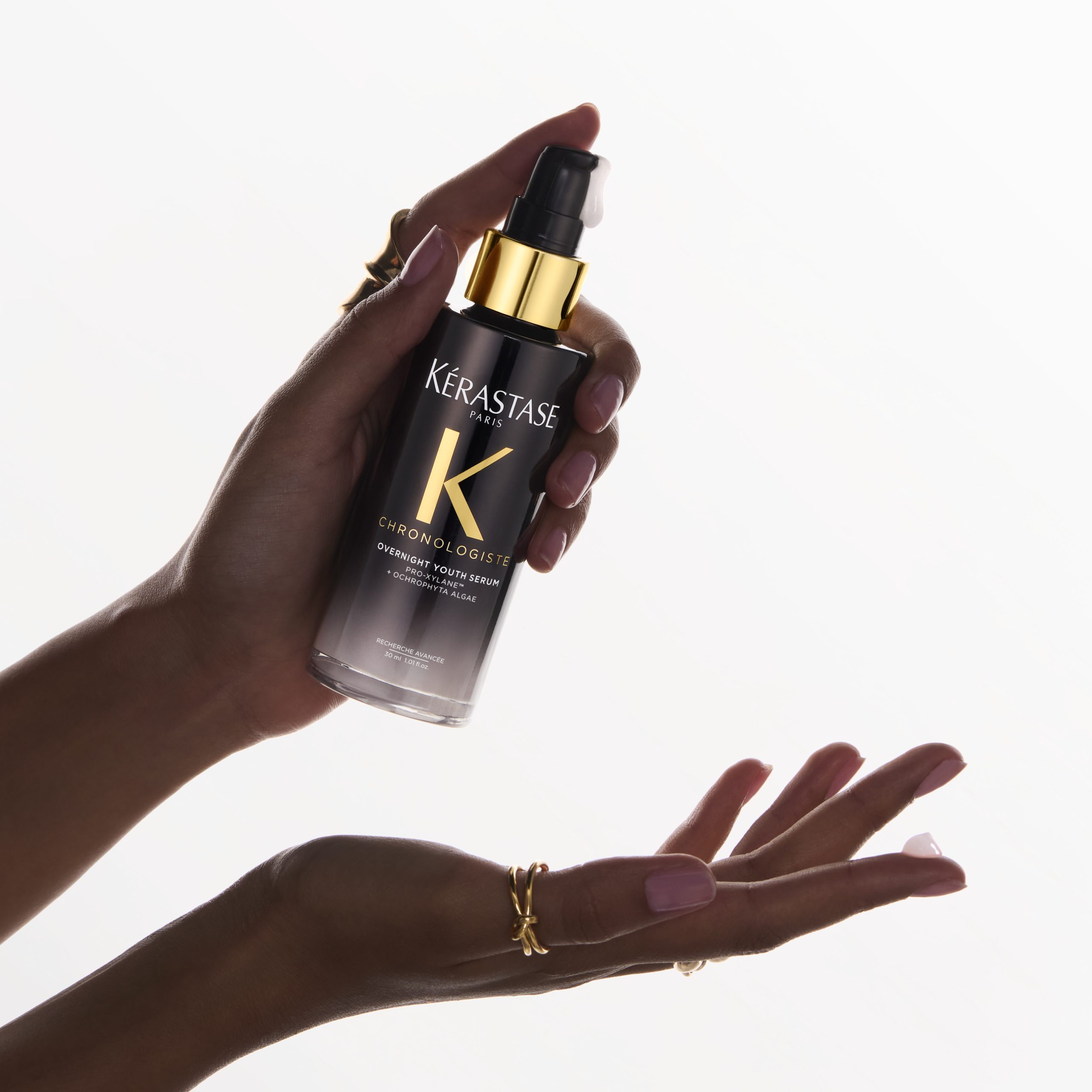 Το μυστικό της Demi Moore για μαλλιά που ακτινοβολούν νεότητα 7