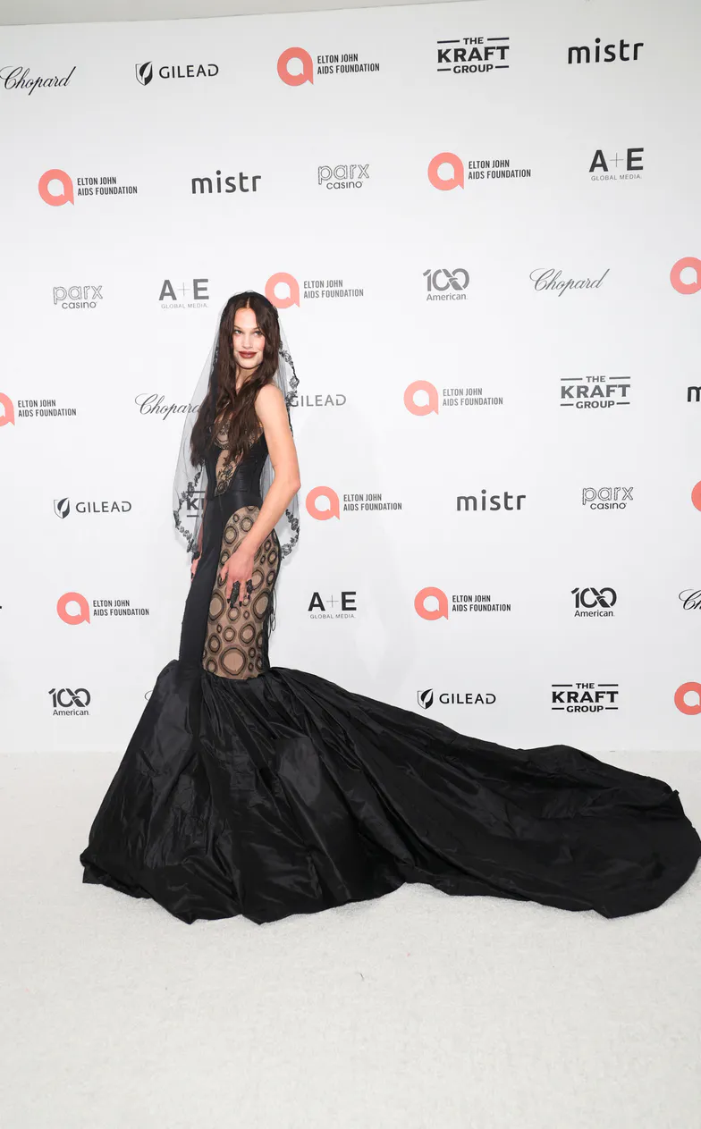 Celia Kritharioti: Οι διάσημες σταρ που φόρεσαν δημιουργίες της στα Όσκαρ 2026 8