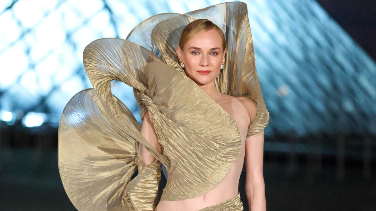 Grand Diner du Louvre: Τα high fashion look που ξεχώρισαν στο γαλλικό Met Gala