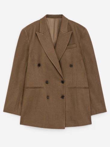 Γιατί το γυναικείο κοστούμι είναι η πιο κομψή επιλογή της άνοιξης 3