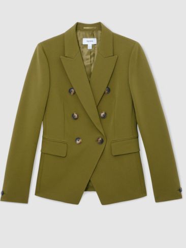 Γιατί το γυναικείο κοστούμι είναι η πιο κομψή επιλογή της άνοιξης 11