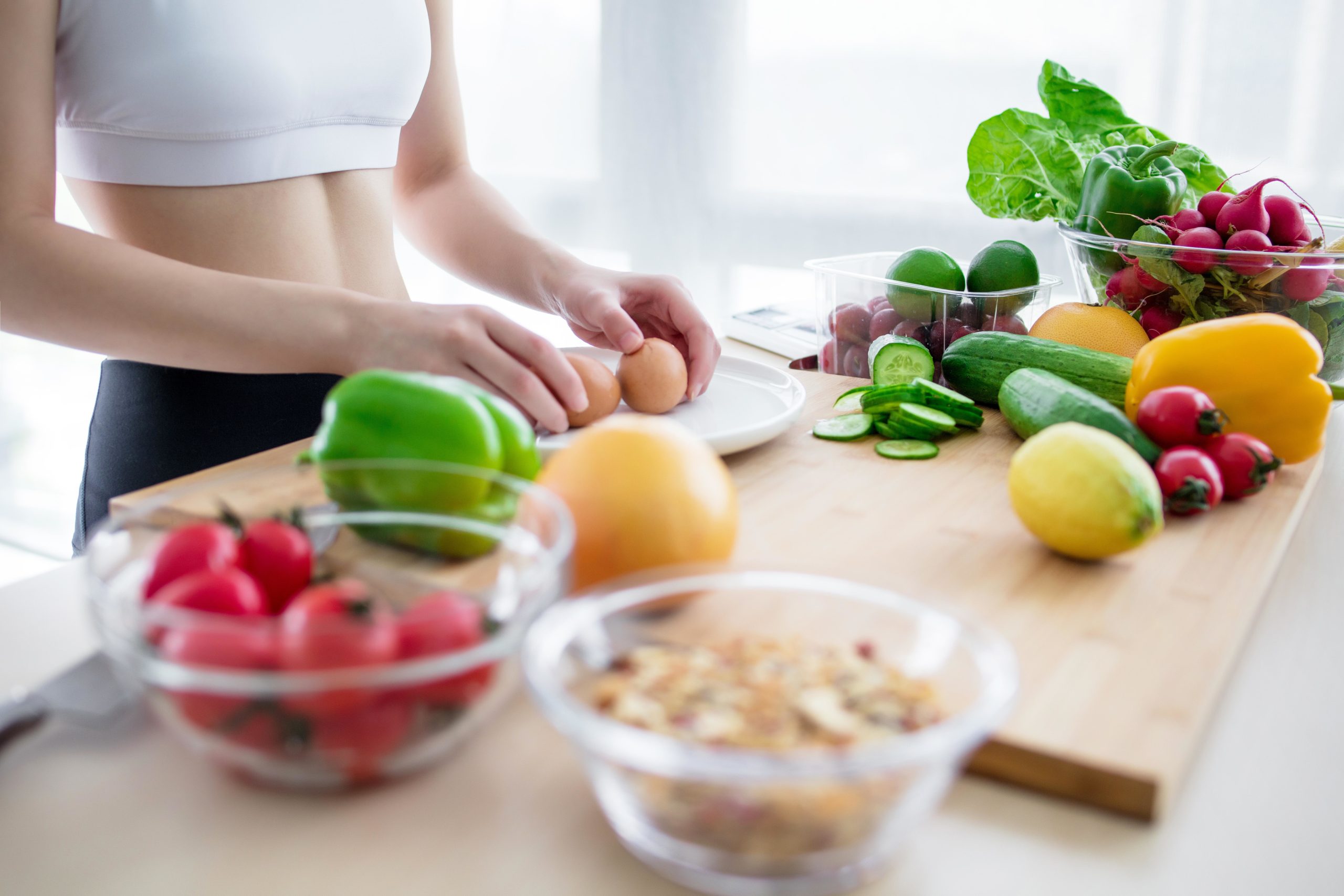 Μεταβολισμός: 4 παράγοντες που επηρεάζουν το πώς καίμε θερμίδες (και δεν είναι μόνο τι τρώμε) 1