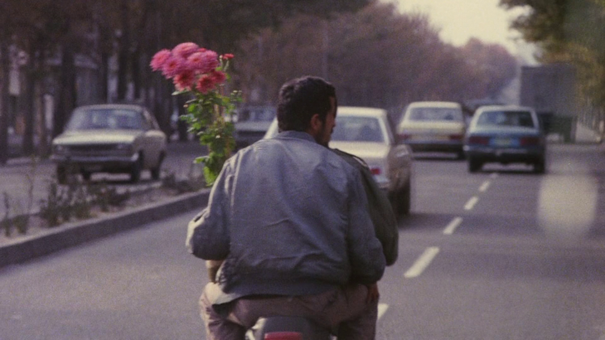 12 «διαμάντια» του περσικού κινηματογράφου που σκιαγραφούν την ιρανική κοινωνία