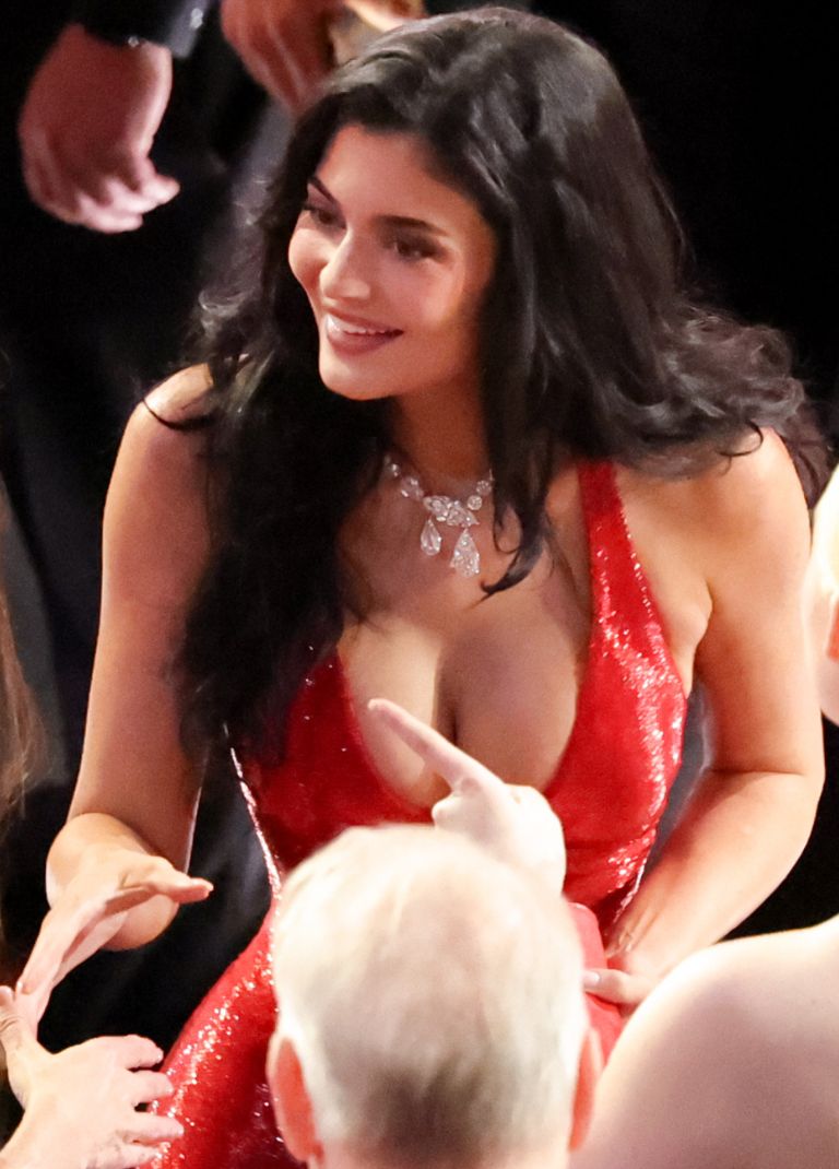 Oscars 2026: Τα πιο ακριβά κοσμήματα της βραδιάς – Από πράσινα διαμάντια 35 εκατ. δολαρίων μέχρι ιστορικά κολιέ ενός αιώνα 6