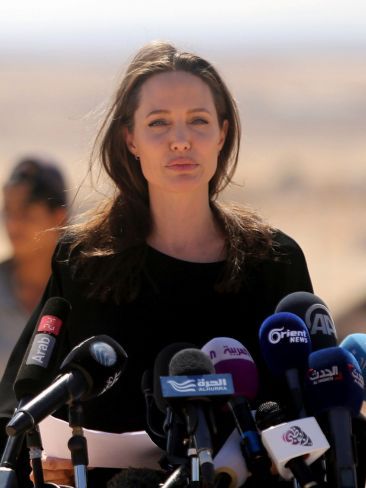 «Υπάρχει κάτι χειρότερο από τον θάνατο»: Το γράμμα από τη Γάζα που συγκλόνισε την Angelina Jolie 2