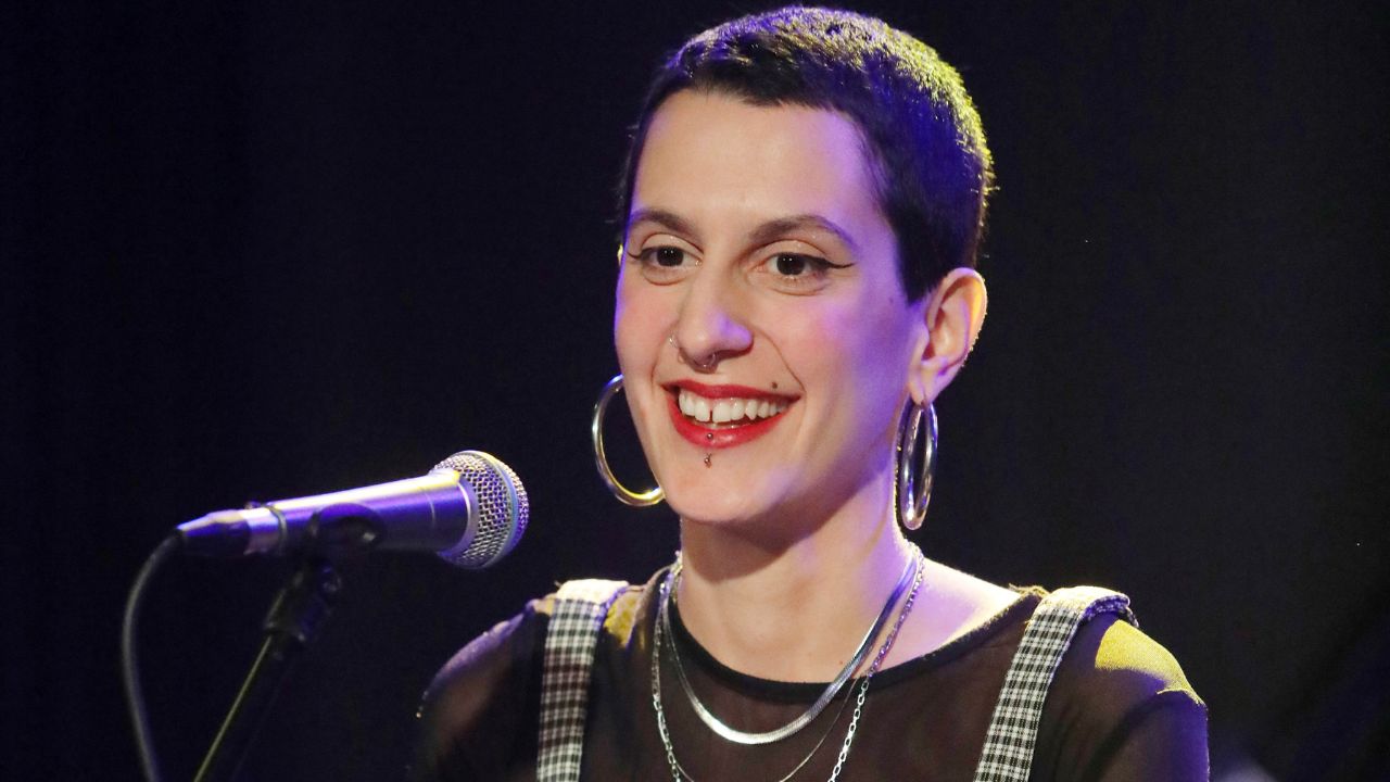 Η Μαριάνα Κατσιμίχα που αγαπήσαμε μέσα από το Τik Tok, μιλά για την καριέρα και τη συμβουλή από τον πατέρα της