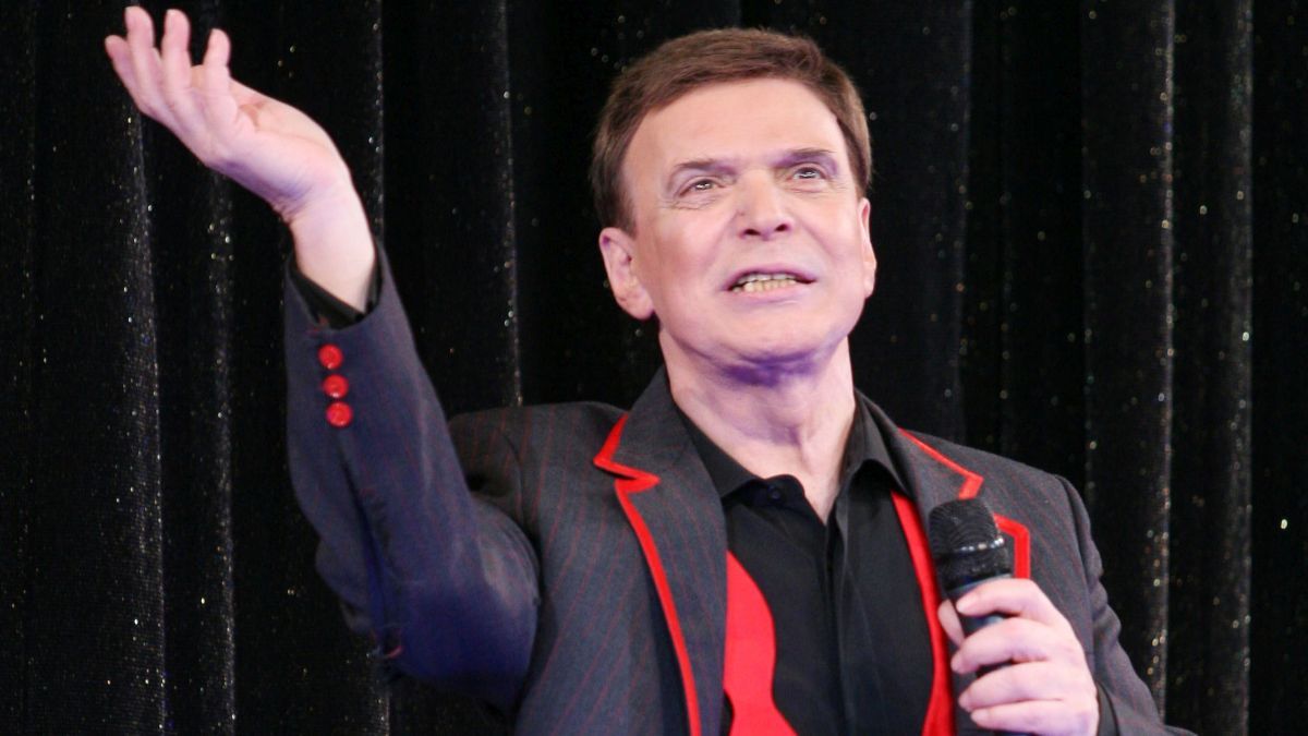 Γιώργος Μαρίνος: Η ιστορία του πρώτου showman της Ελλάδας και του πιο θαρραλέου coming out 1