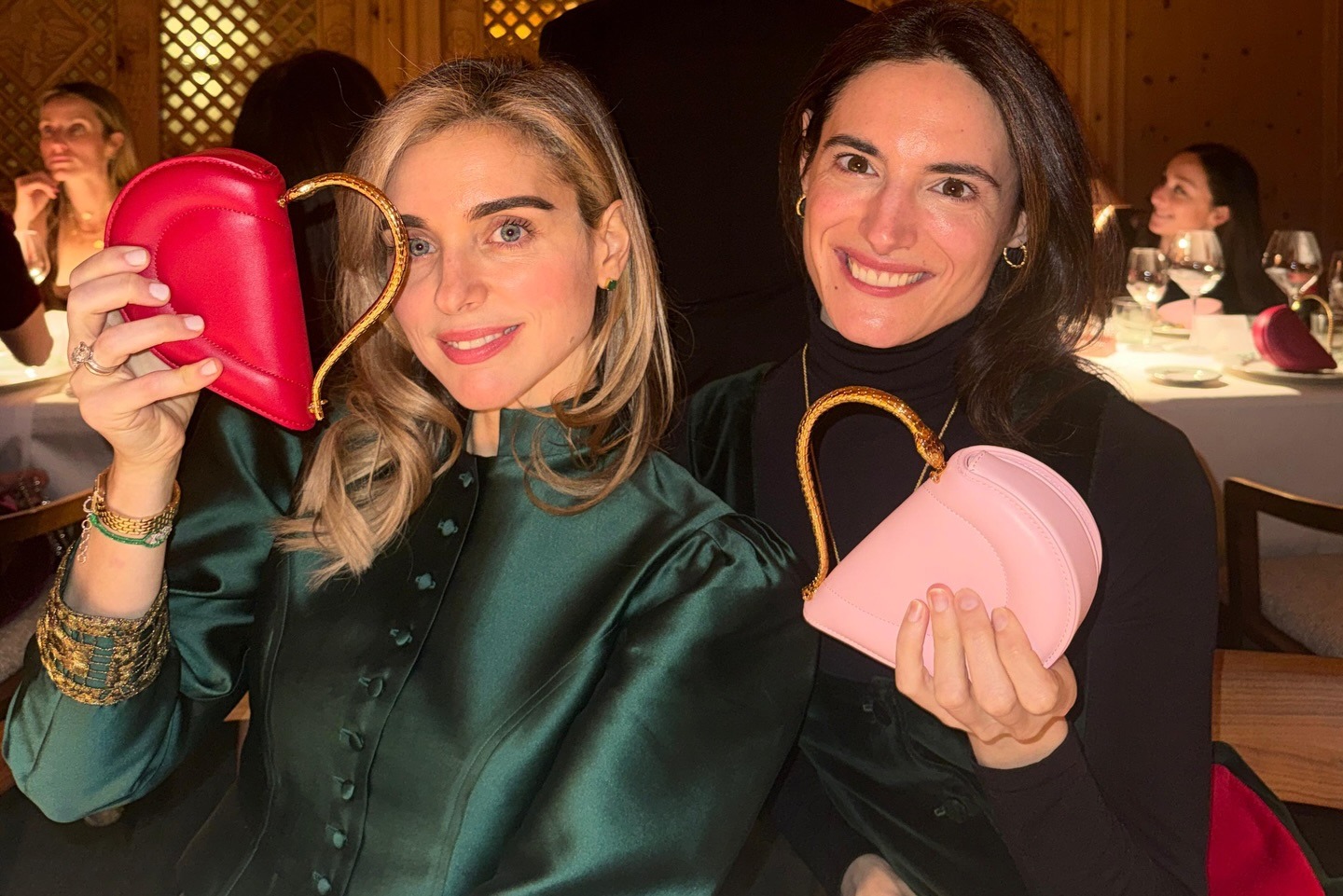 Το πολυτελές δείπνο της Ευγενίας Νιάρχου προς τιμήν της Μαίρης Κατράντζου στο κοσμοπολίτικο St. Moritz 2