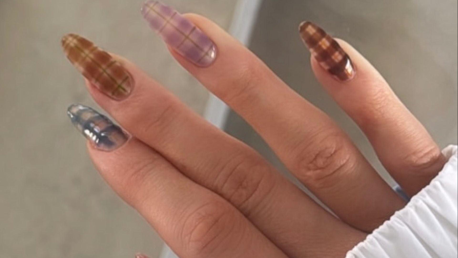 Αυτό είναι το πιο hot nail trend της άνοιξης -τα nail designs που αξίζει να αποθηκεύσετε 1