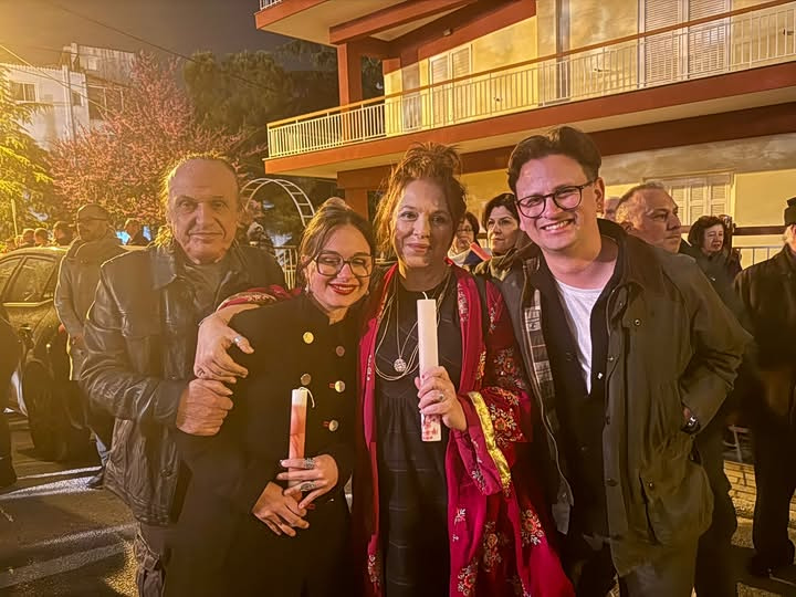 Ελένη Ράντου: Οικογενειακές στιγμές από την Ανάσταση με τον Βασίλη Παπακωνσταντίνου και την κόρη τους 1