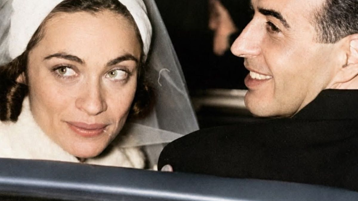 The couple: Η Λίλλη Παπαγιάννη και ο Ανδρέας Φιλιππίδης την ημέρα του γάμου τους το 1957 1