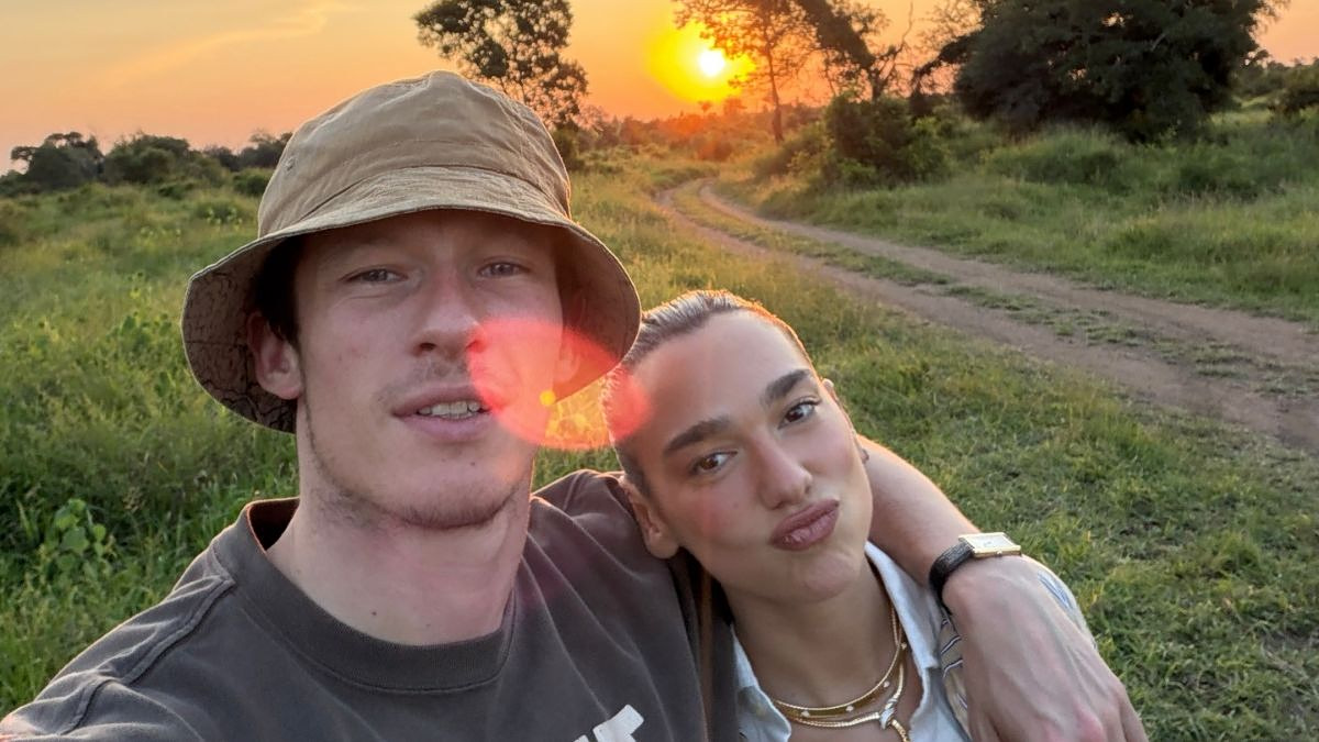 Dua Lipa: Το φωτογραφικό άλμπουμ από το ταξίδι της στη Νότια Αφρική 1