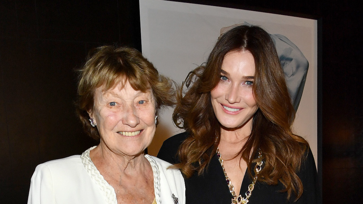 Η μαμά της Carla Bruni έκλεισε τα 96 και είναι μια κούκλα – Η σκανδαλώδης ζωή μιας αριστοκράτισσας 1