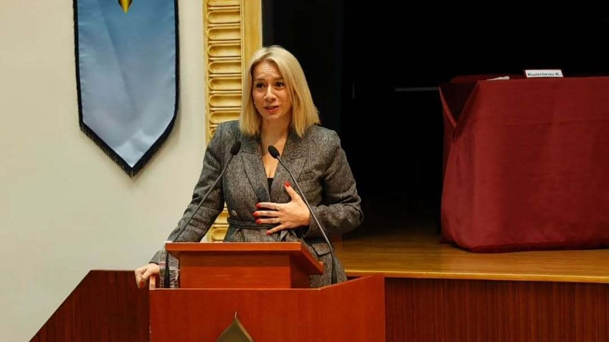 Η Αστυνόμος Α- Ψυχολόγος, Δρ. Κωνσταντίνα Κωστάκου στο Grace: «Δεν μιλάμε για “επικίνδυνα παιδιά”, αλλά για παιδιά που χρειάζονται όρια και στήριξη» 1