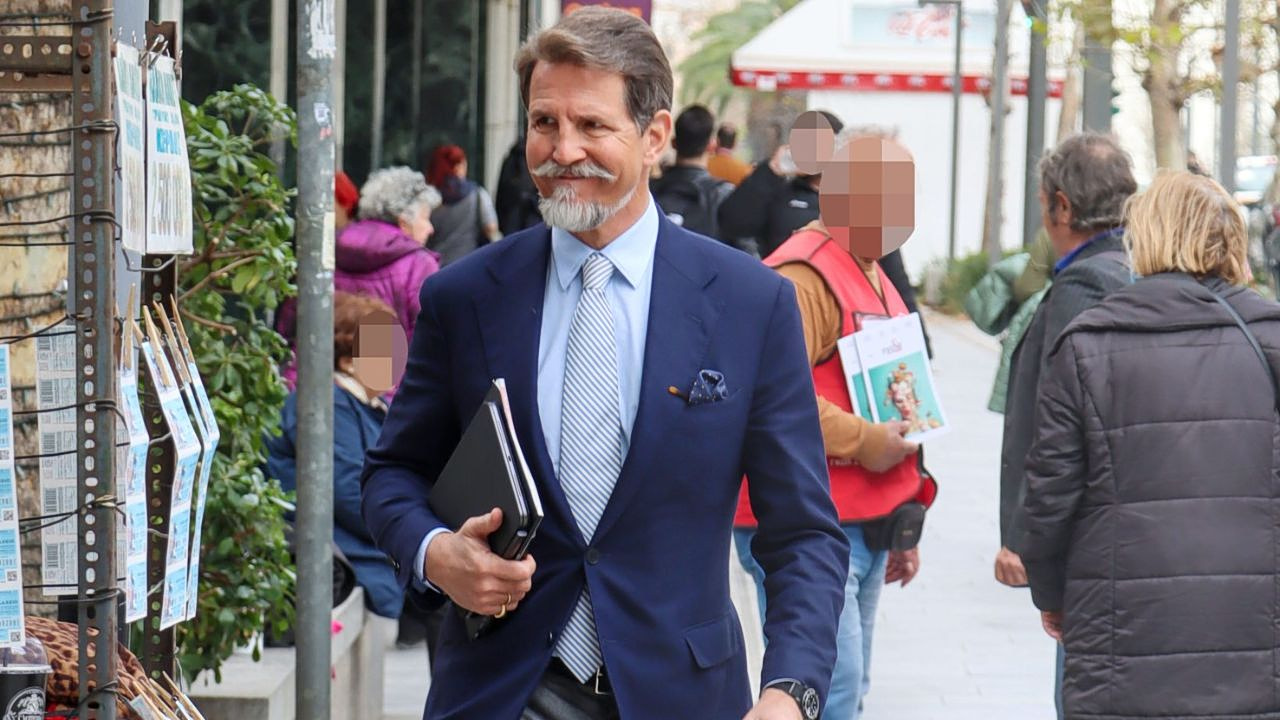 ΣτΕ για το «Ντε Γκρες»: Οριστική απόφαση για το επίθετο και την ελληνική ιθαγένεια της τέως βασιλικής οικογένειας