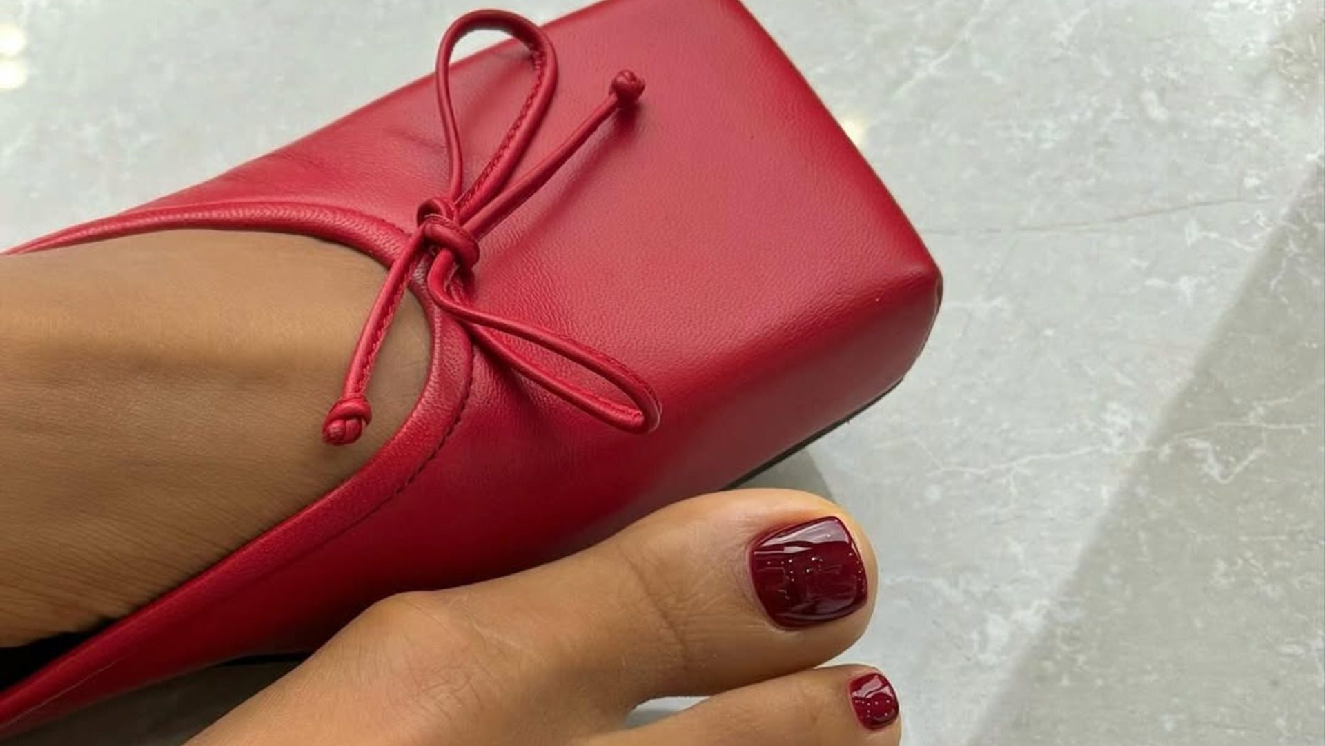 3 pedi trends για το καλοκαίρι που μπορείτε να υιοθετήσετε από τώρα 1