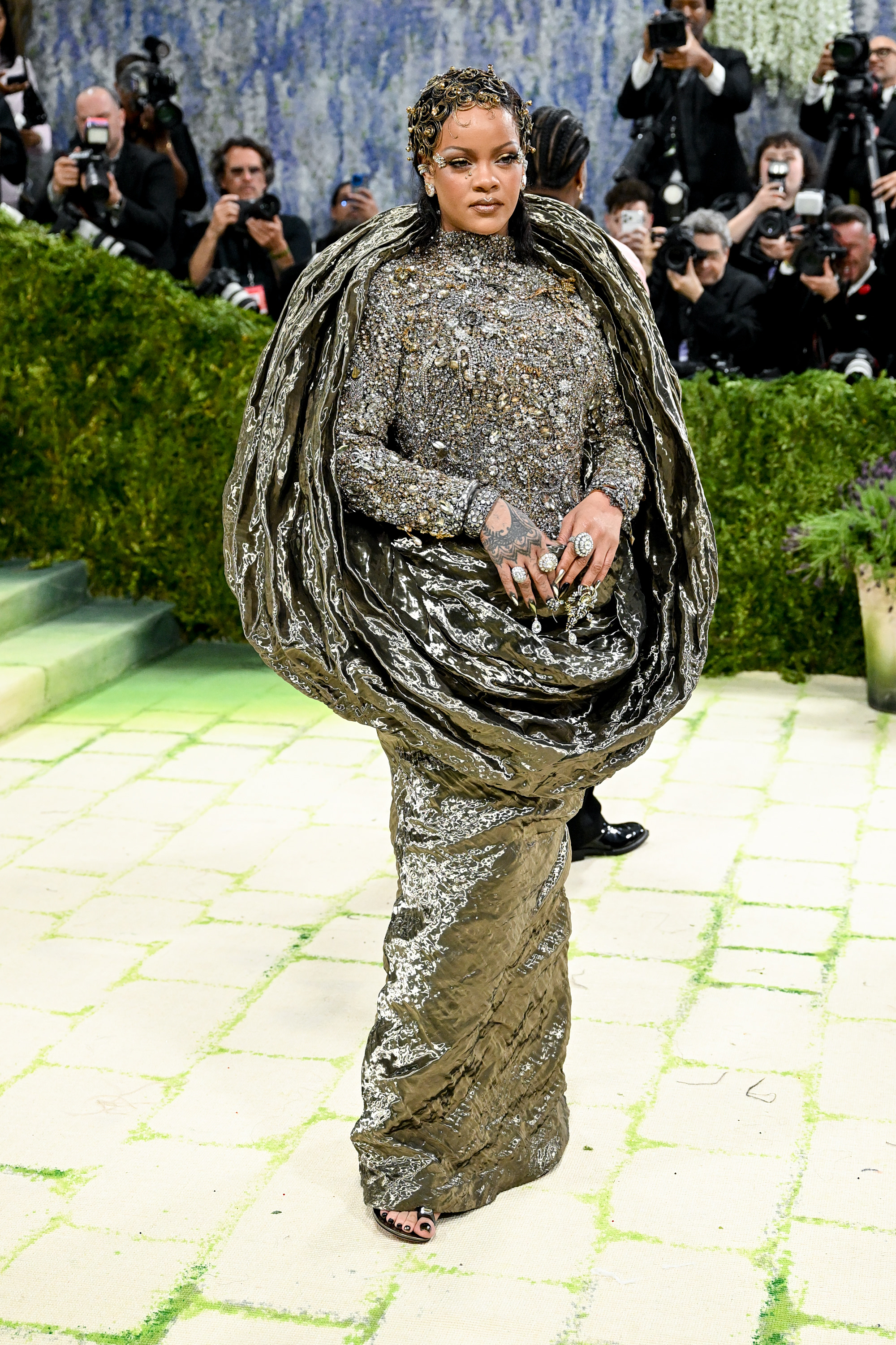 Met Gala 2026: Οι πιο εντυπωσιακές, οι επιτυχημένες και οι εκτός θέματος εμφανίσεις 12