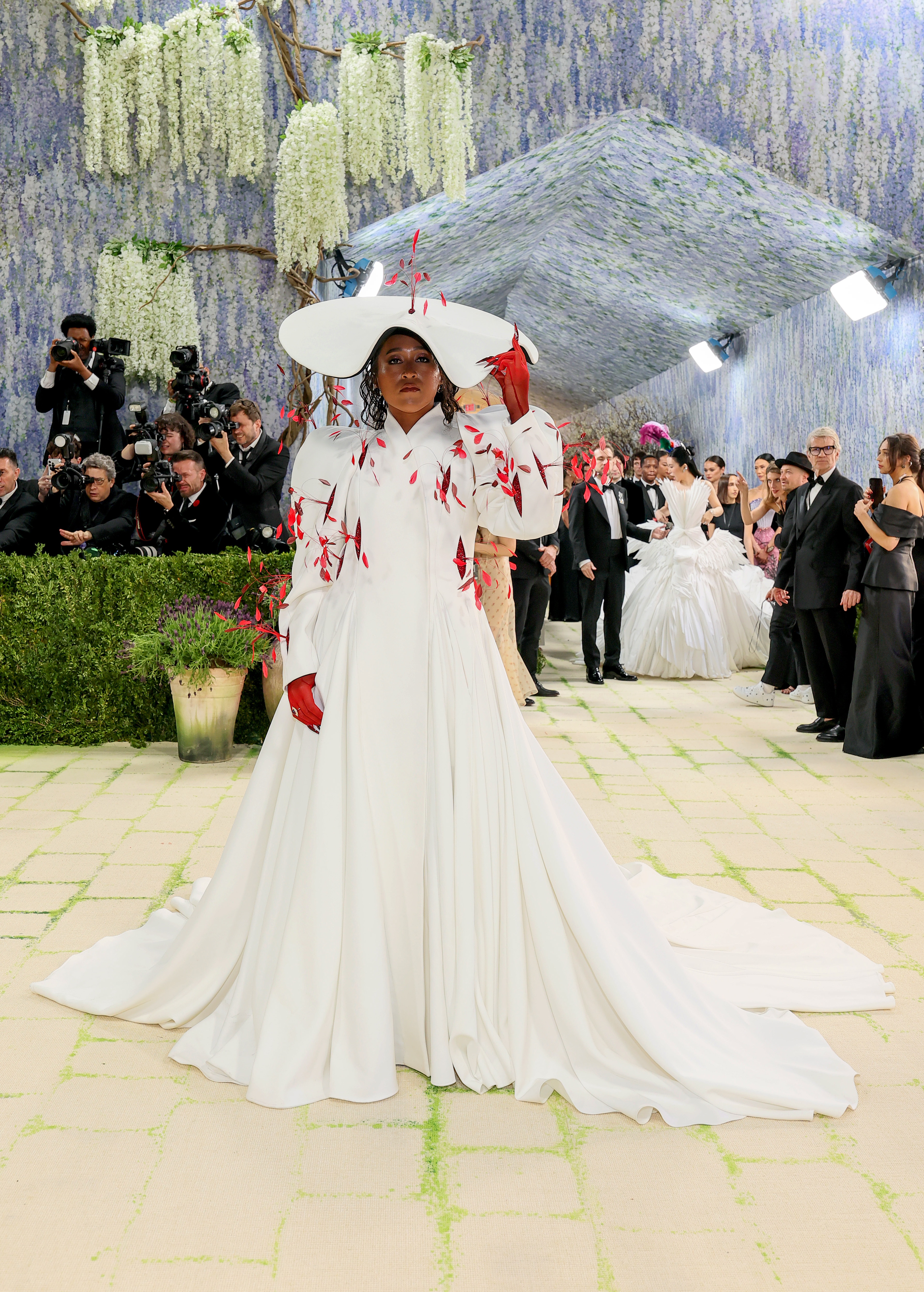 Met Gala 2026: Οι πιο εντυπωσιακές, οι επιτυχημένες και οι εκτός θέματος εμφανίσεις 10