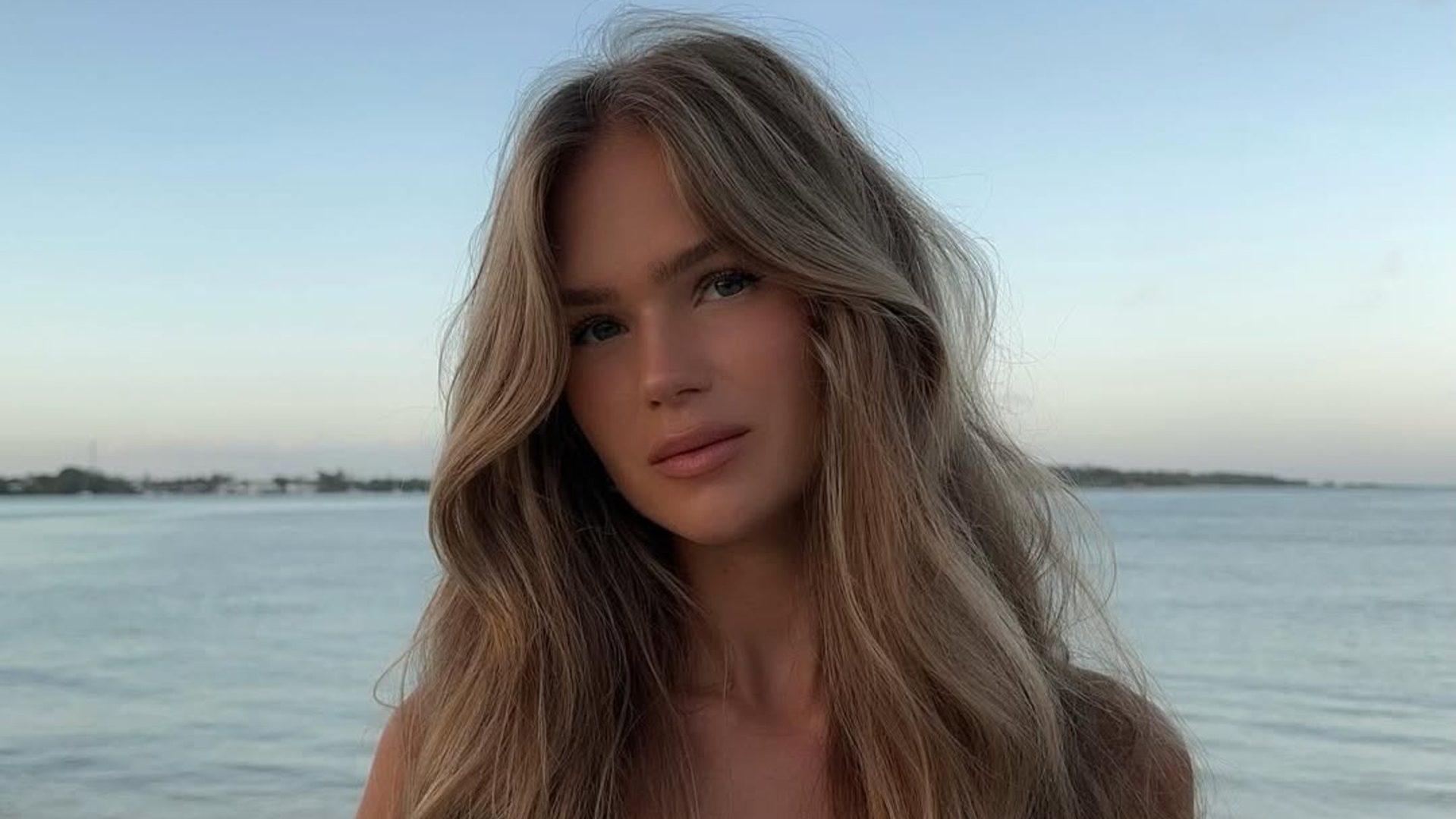 Πώς θα κάνετε τέλεια beach waves σε 3 βήματα 1