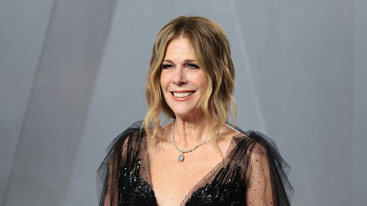 Η Rita Wilson μιλά για το πώς η διπλή μαστεκτομή άλλαξε τη σχέση με το σώμα της