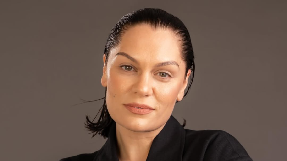 Η Jessie J είναι «καθαρή από καρκίνο»: Η τραγουδίστρια μας πήρε μαζί της στην τελευταία της εξέταση