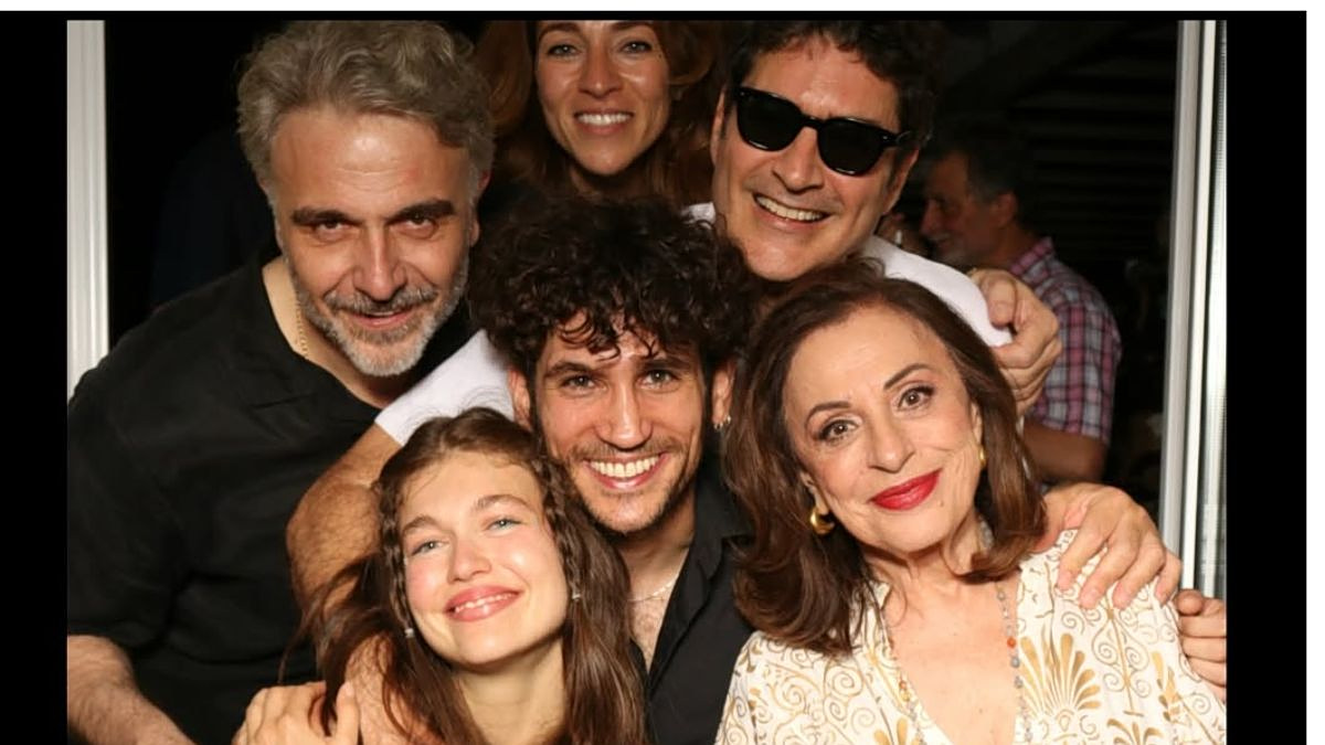 Ο Χριστόφορος Παπακαλιάτης για το τέλος του Maestro: «Ήταν όλη μου η ζωή για 5 χρόνια» 1