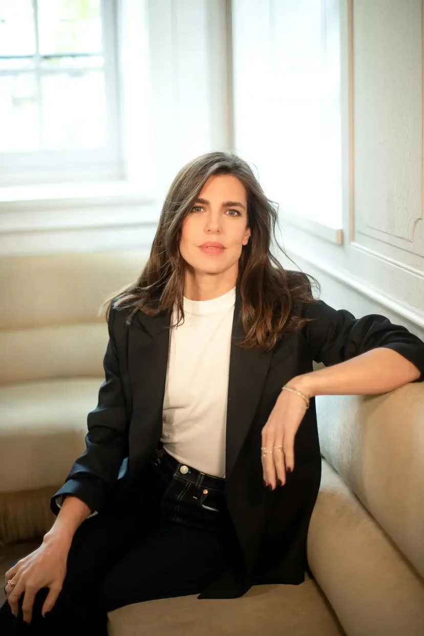 Charlotte Casiraghi: Η σπάνια εξομολόγηση για τη μητέρα της, Καρολίνα του Μονακό και η ζωή κάτω από το βλέμμα της δημοσιότητας 2