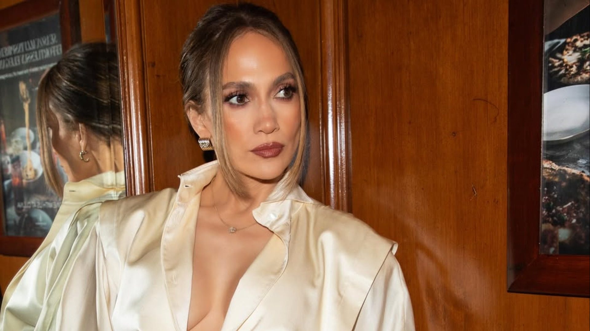Η Jennifer Lopez μας έδωσε την πιο κομψή ιδέα μανικιούρ για το καλοκαίρι 1