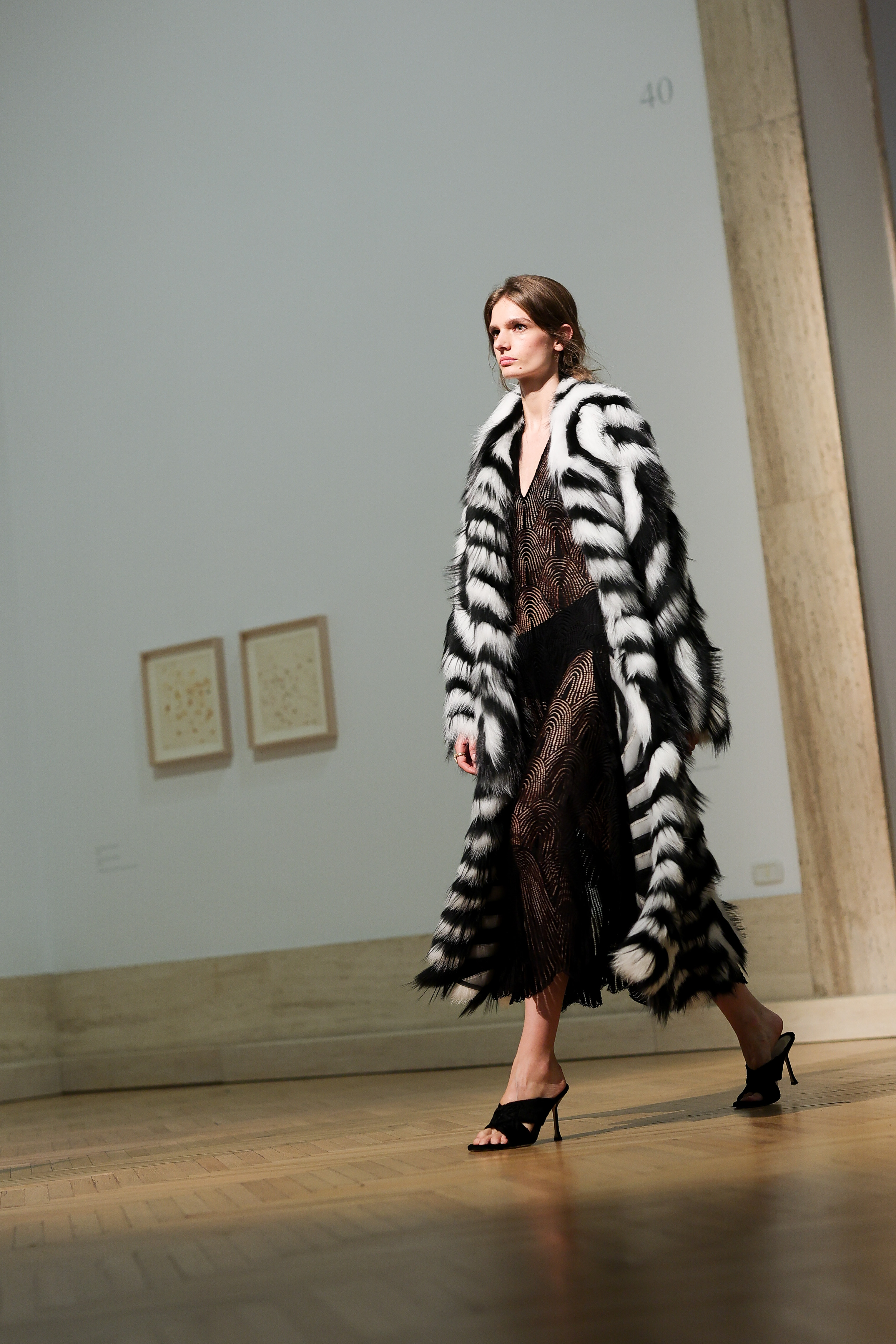 Η πρώτη Haute Couture συλλογή της Maria Grazia Chiuri για τον οίκο Fendi 3