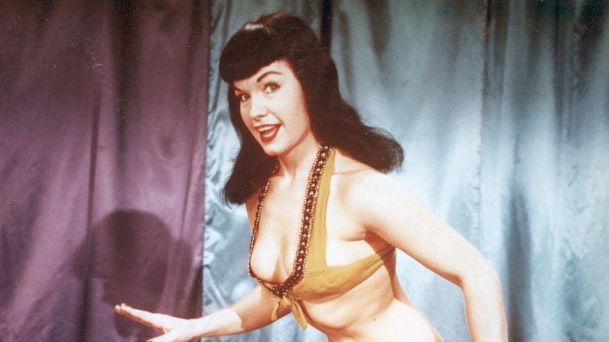 Bettie Page: Πώς η βασίλισσα των pin-up, επιχείρησε να σκοτώσει τη γειτόνισσά της, καταλήγοντας στο ψυχιατρείο 1