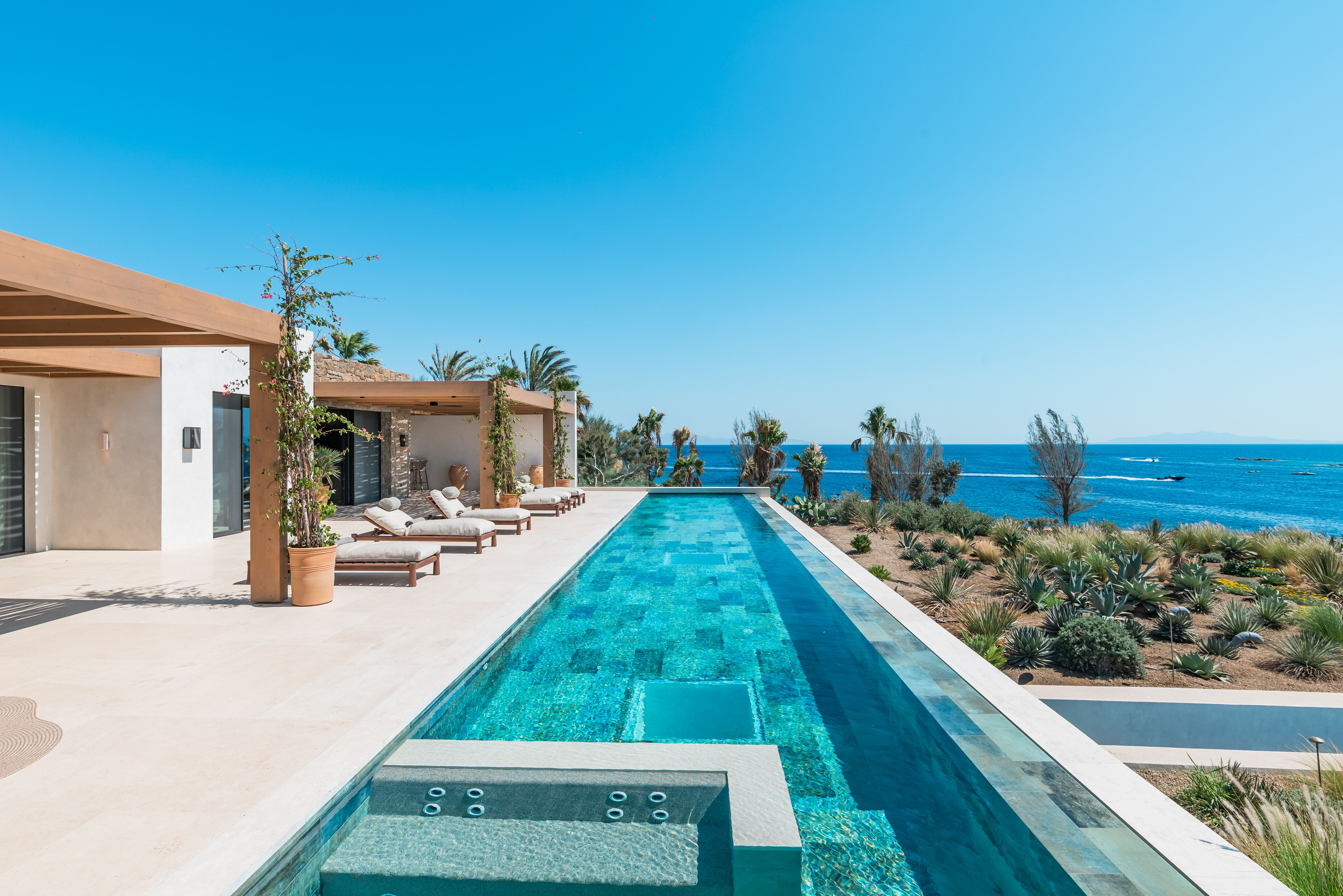 Το Fouquet’s Mykonos προσφέρει μια νέα εμπειρία φιλοξενίας- Εκεί όπου η πολυτέλεια αποκτά ουσία 12