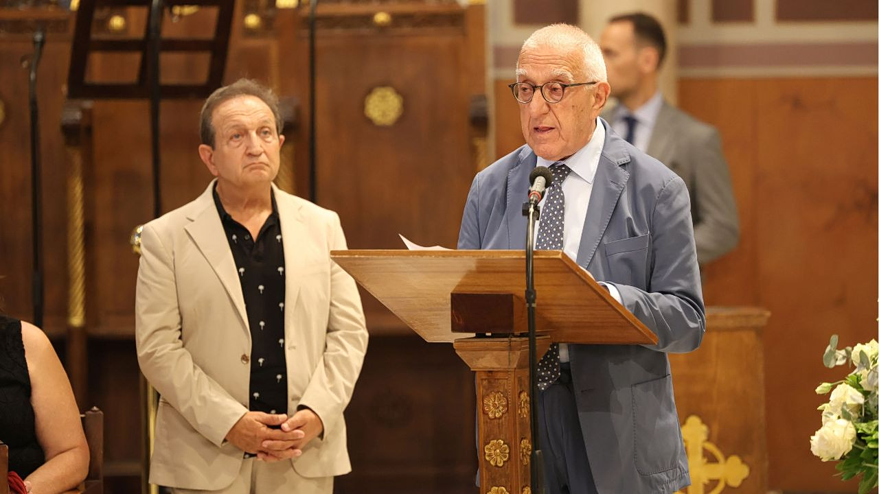 Μάρω Κοντού: Ο συγκλονιστικός επικήδειος του Νικήτα Κακλαμάνη- «Απέδειξες ότι η ηλικία είναι απλώς δύο ψηφία, όχι η ουσία της ύπαρξής μας» 1