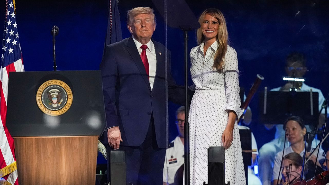Melania Trump: Η απρόσμενη στιλιστική επιλογή για τους εορτασμούς της Ημέρας Ανεξαρτησίας Αμερικής 1