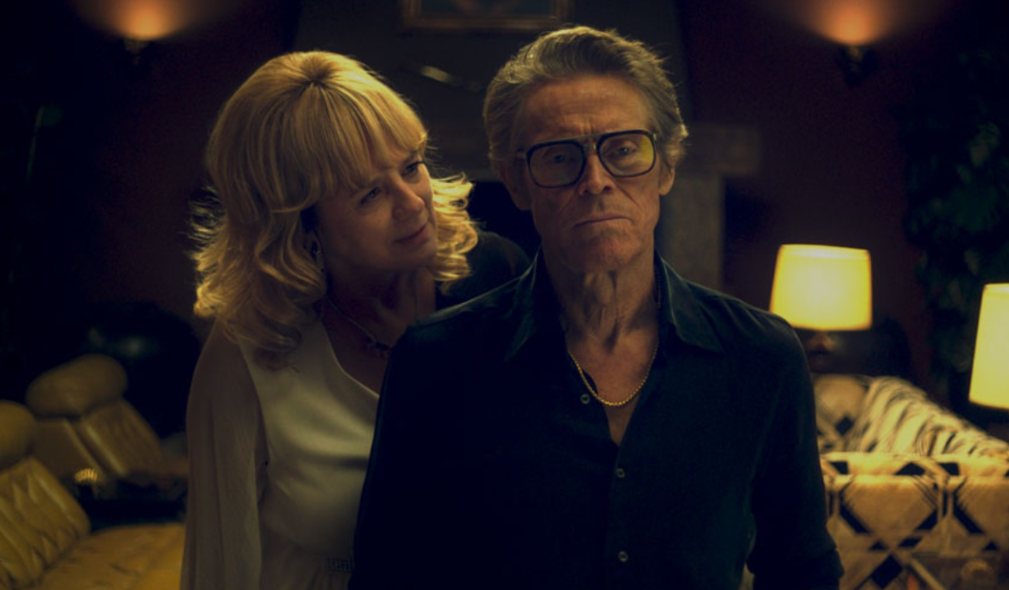 Ο Willem Dafoe μιλά ελληνικά και χορεύει ζεϊμπέκικο στη νέα του ταινία, «Πάρτι Γενεθλίων» 1