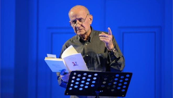 Ο Δημήτρης Μαρωνίτης στα «Φώτα της πόλης»