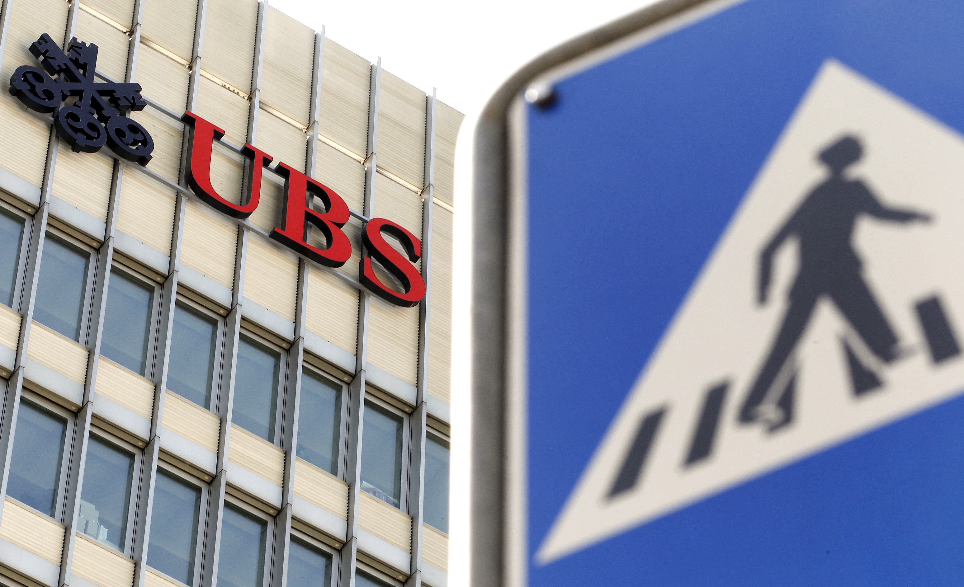 UBS: Γιατί δεν συμφέρει τους Γερμανούς να χρεοκοπήσουμε