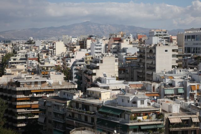 ΥΠΕΚΑ: Εμμεση μείωση του προστίμου για τα αυθαίρετα